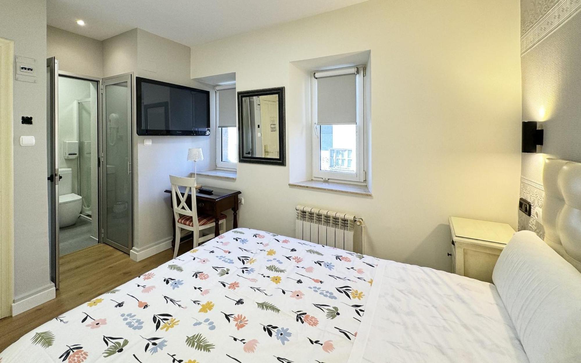 Rosa Hotel 3*